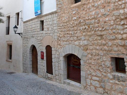 madinayabisa_vila1-733x550