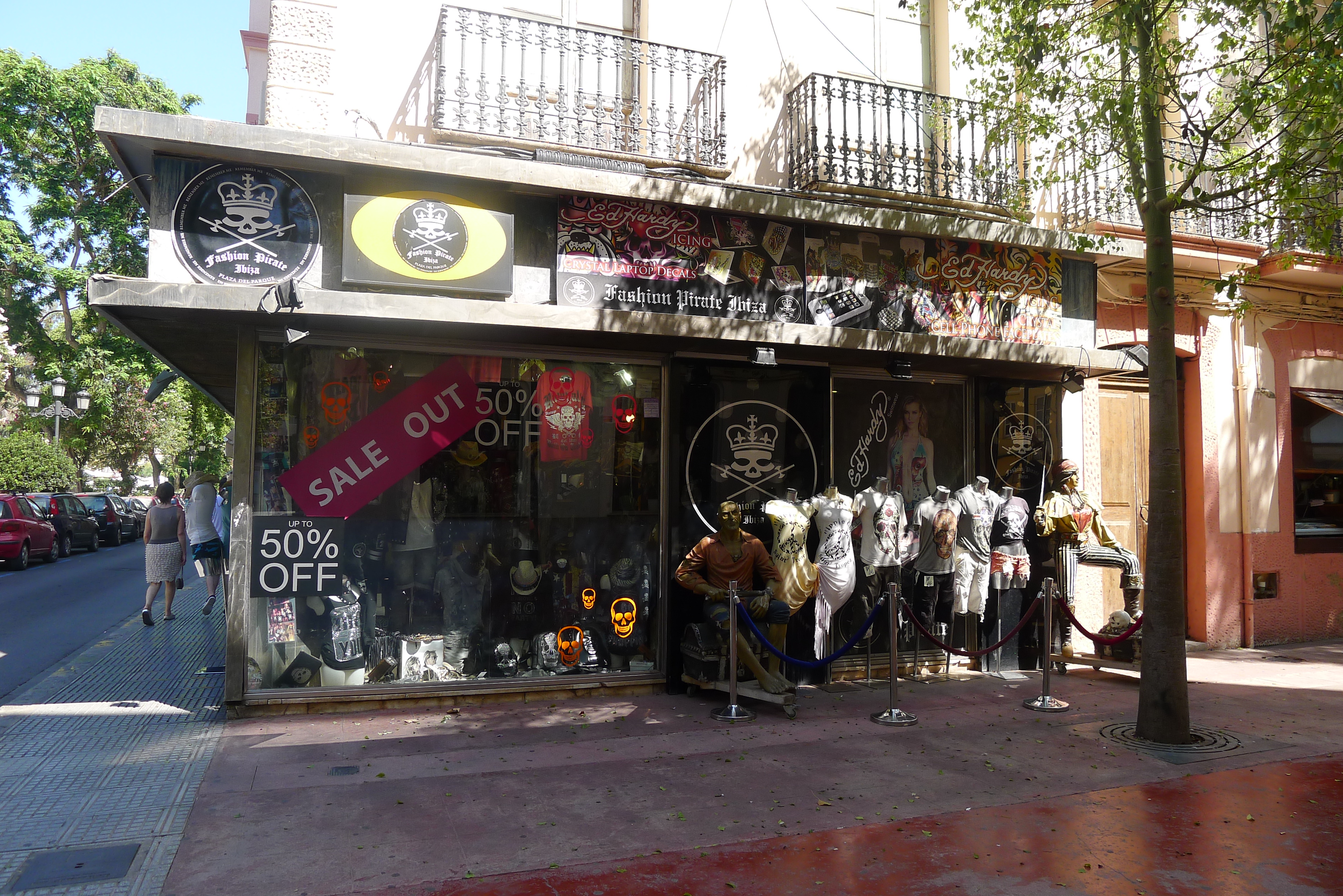 Tienda de la marca Piratas de Ibiza 